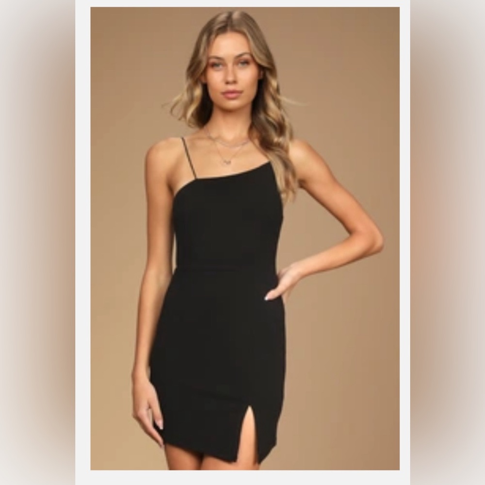 Black assymetric dress, LBD